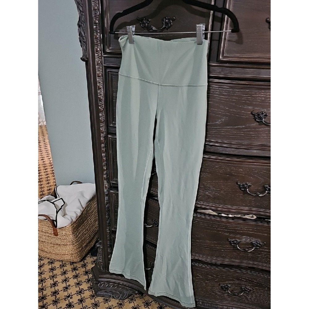 Lululemon Groove Super High Rise Flared Pant Nulu Sage Green Size 6